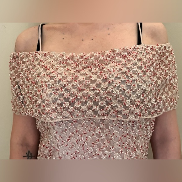 00s vintage beaded off-shoulder top - Picture 2 of 7